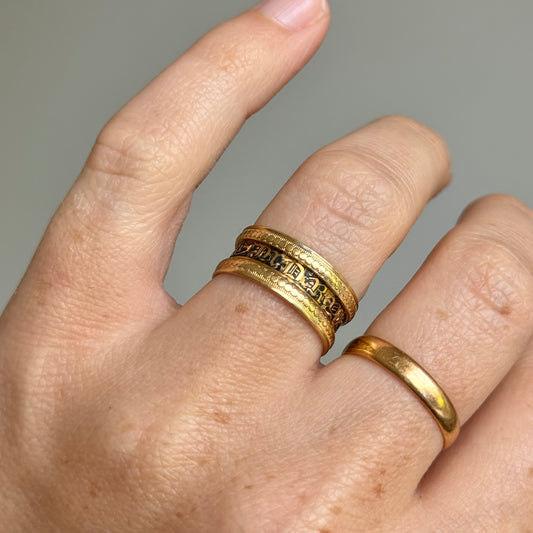 Antique Georgian Mourning Ring in 18 Carat Gold