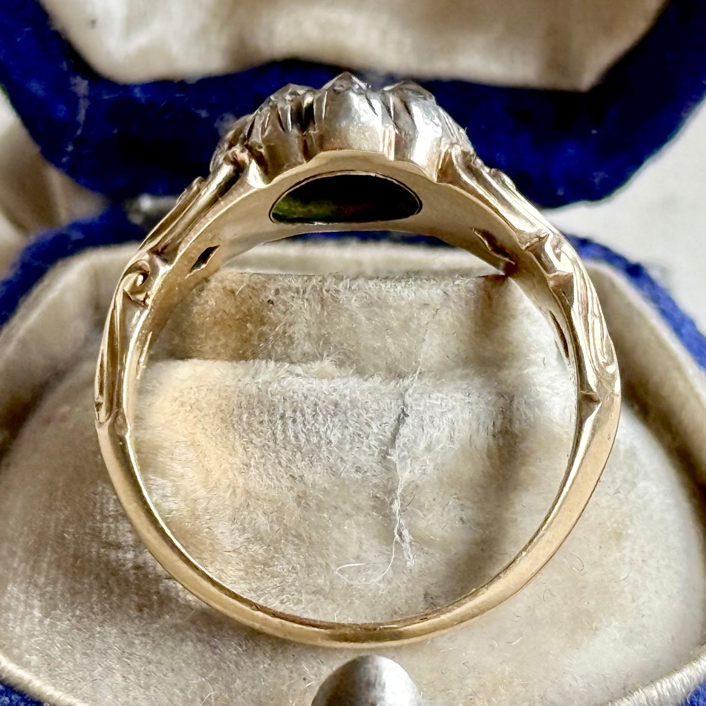 Victorian Rose Cut Diamond Cluster Ring in 15 Carat Gold, Circa 1860