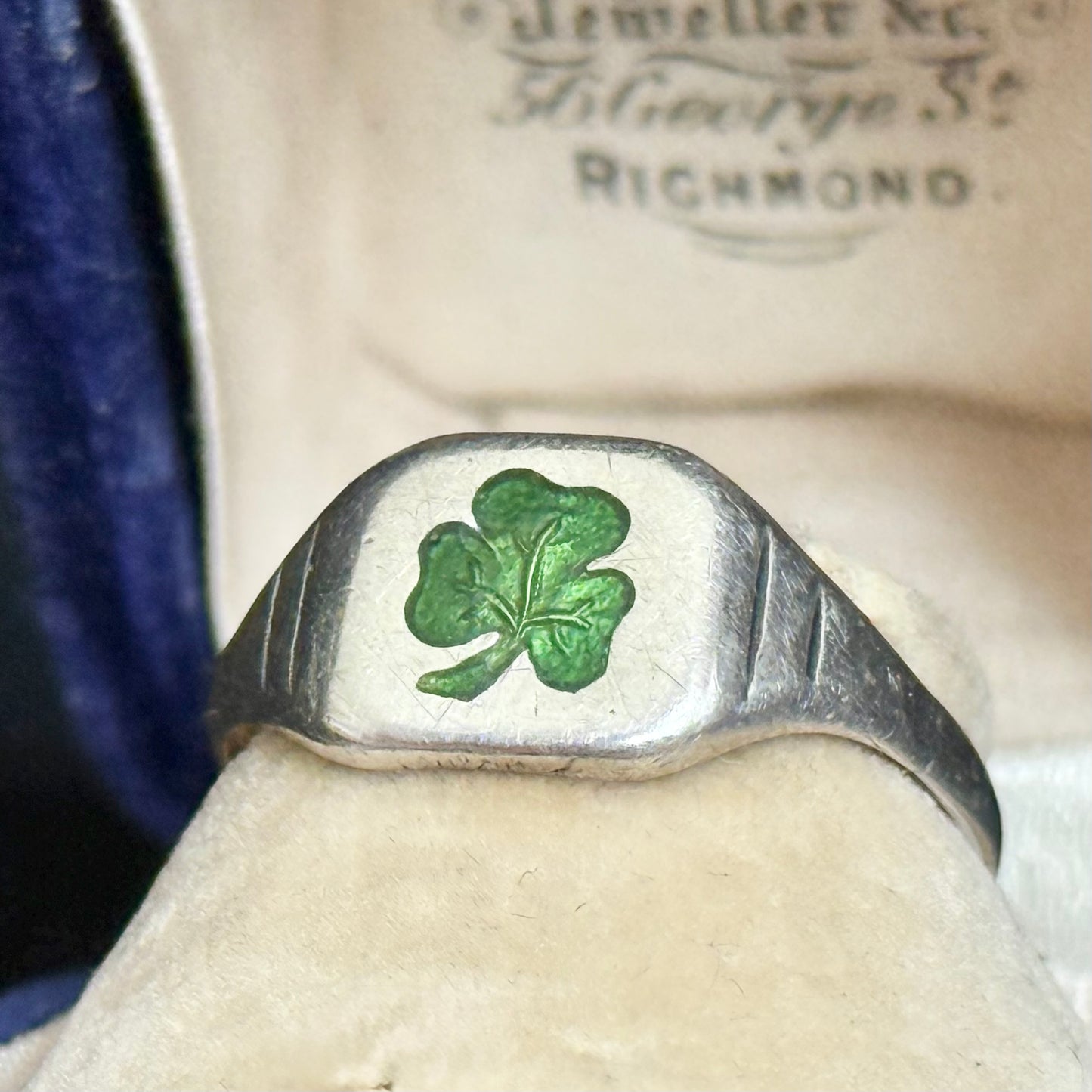 Vintage Enamel Shamrock Ring in Sterling Silver