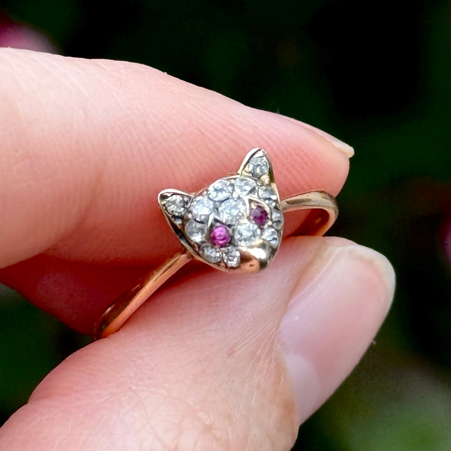 Antique Victorian Diamond Fox Ring in 18 Carat Gold