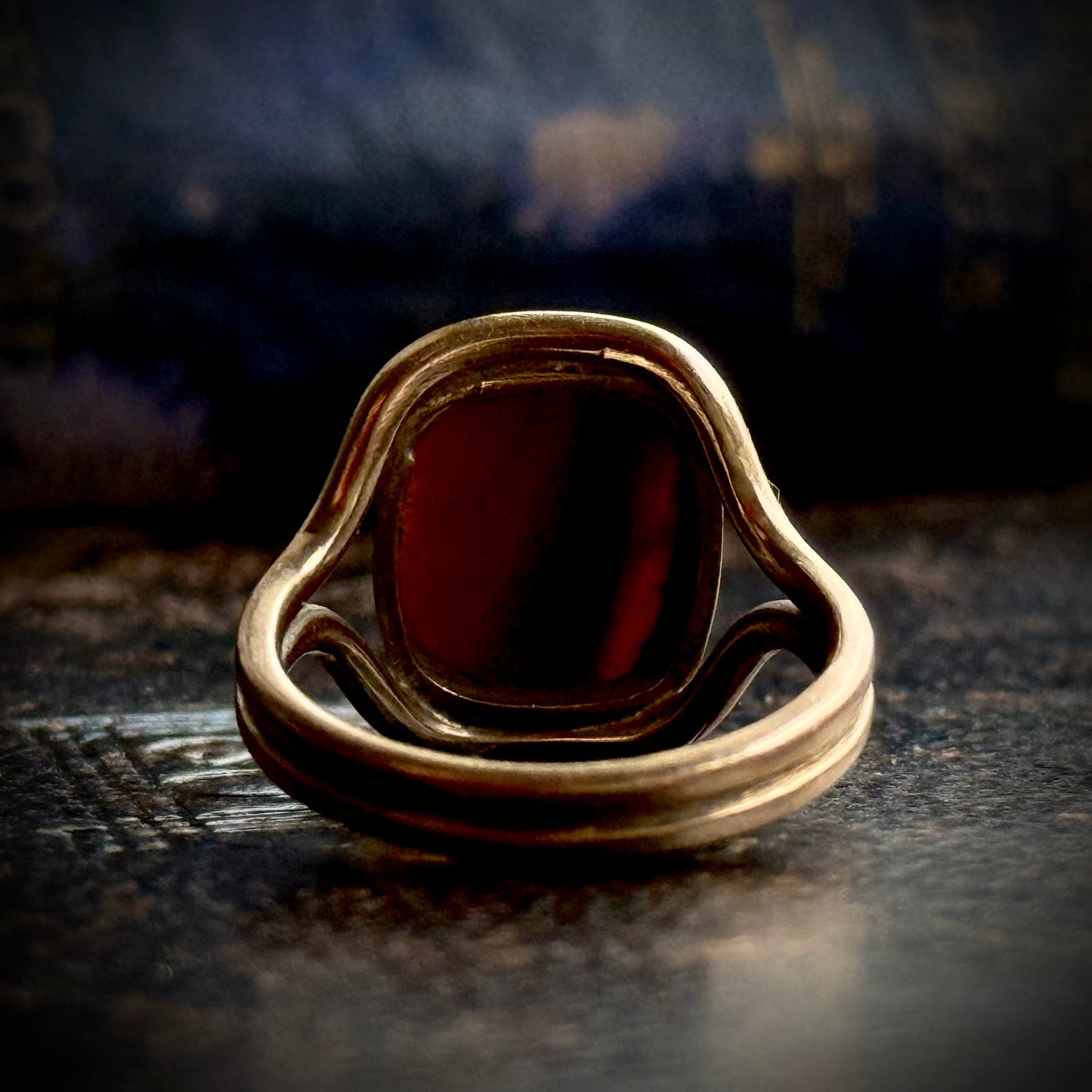 Vintage Carved Tiger's Eye Ring in 9 Carat Gold