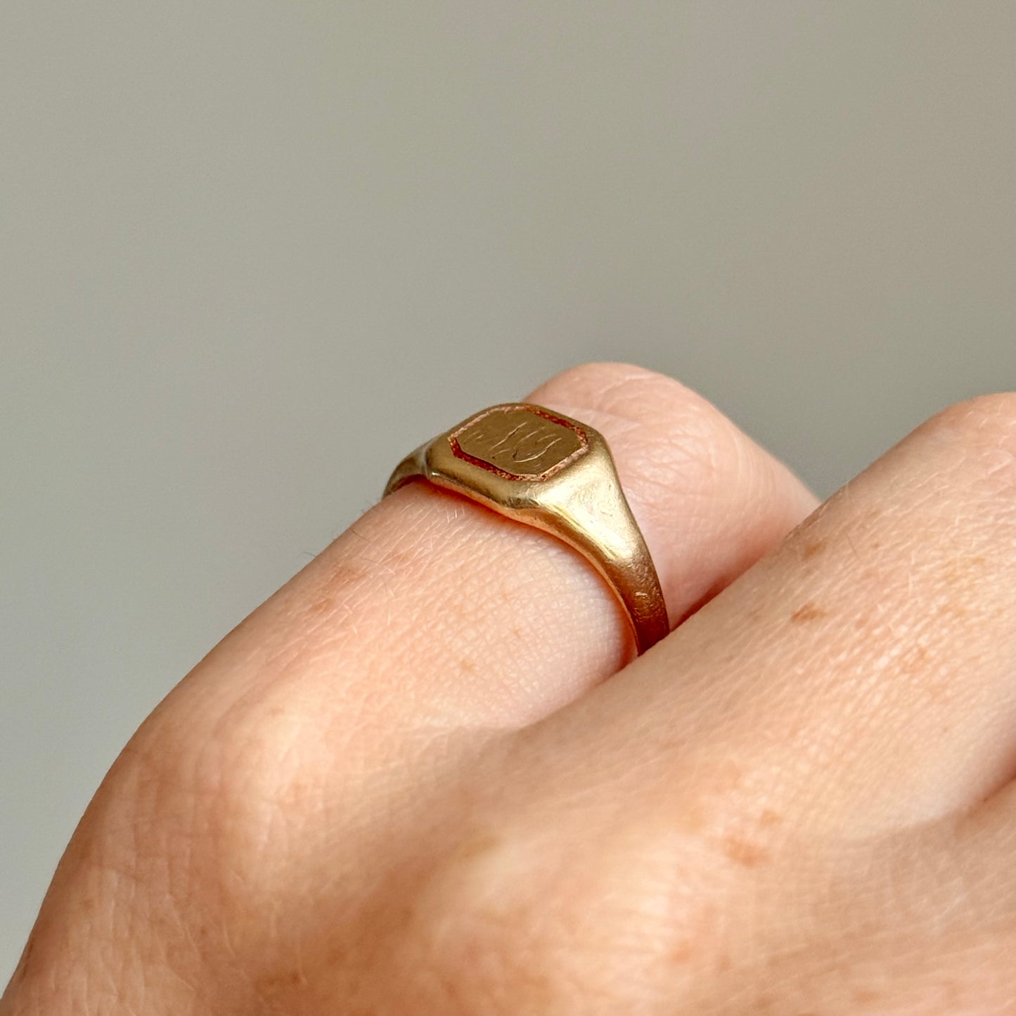 Unusual Enamel Signet Ring in 9 Carat Gold; Circa 1927