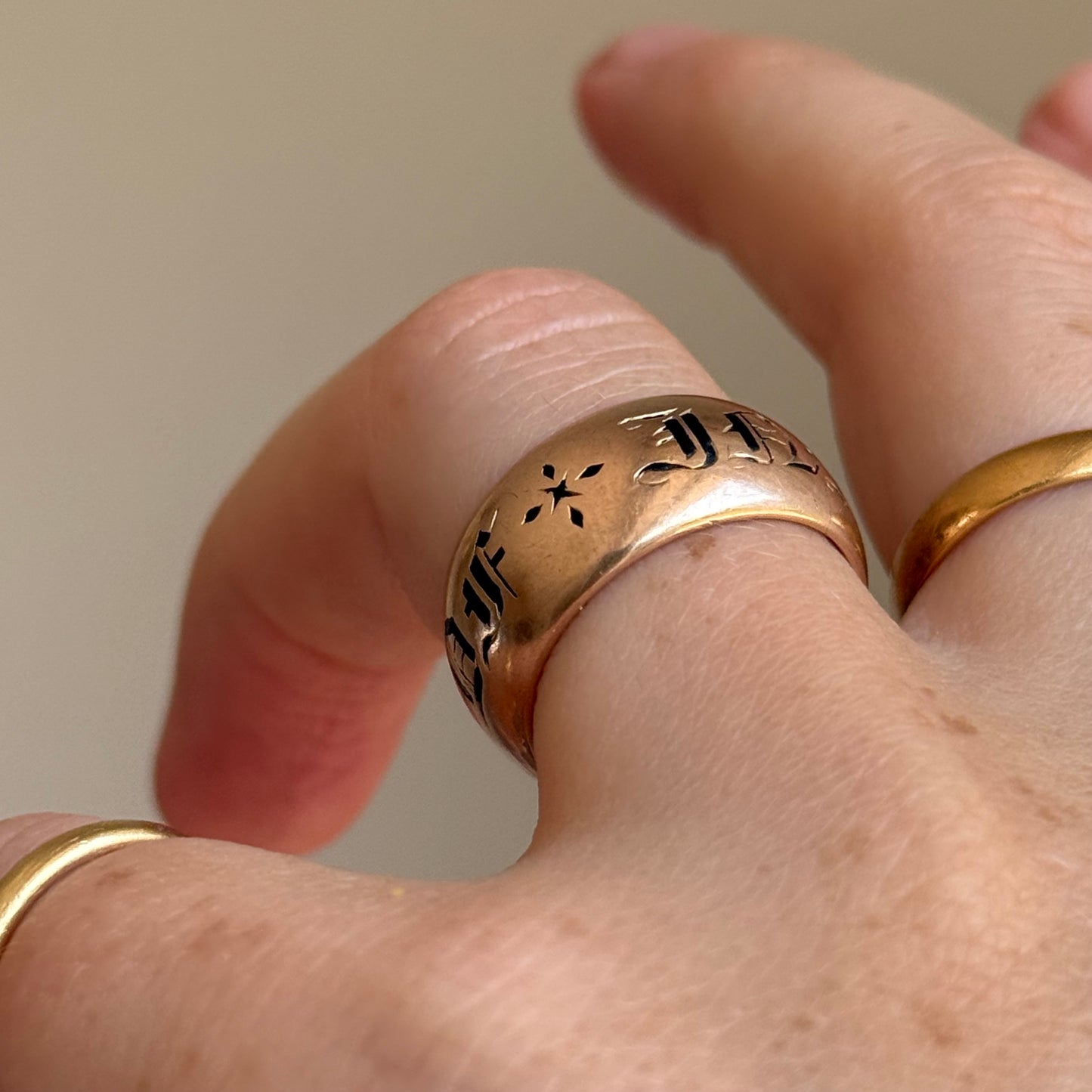 Antique Enamel Mourning Ring in 9 Carat Rose Gold; Circa 1902