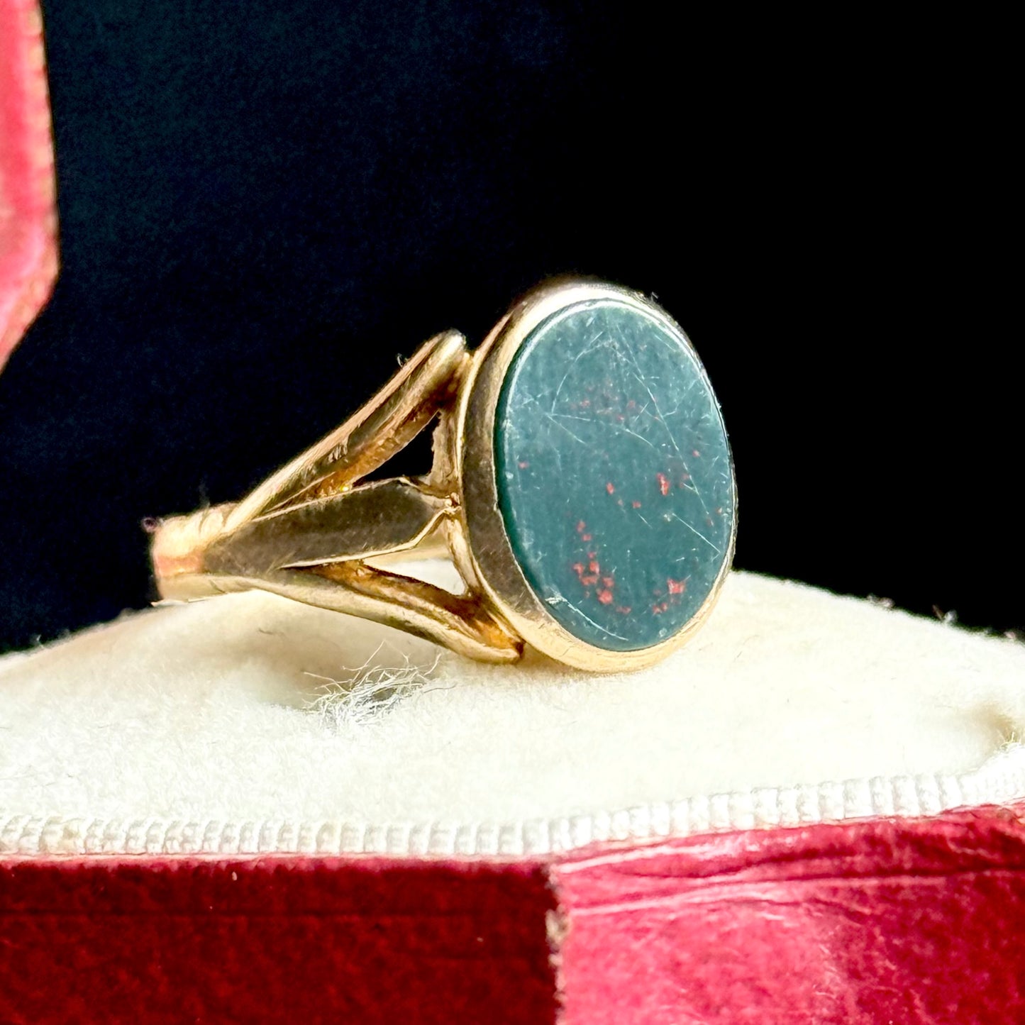 Antique Bloodstone Signet Ring in 9 Carat Gold; Circa 1910
