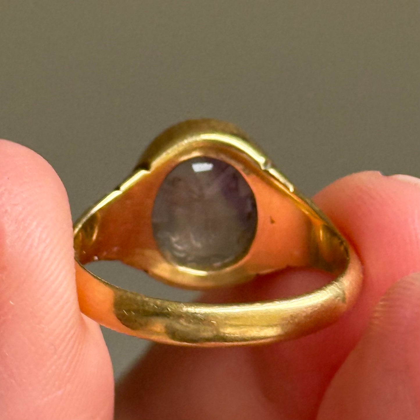 Antique Amethyst Intaglio Ring in 18 Carat Gold; Circa 1900