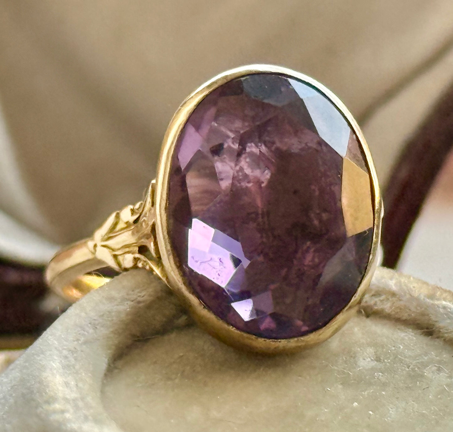 Substantial Foiled Amethyst Ring in 9 Carat Gold