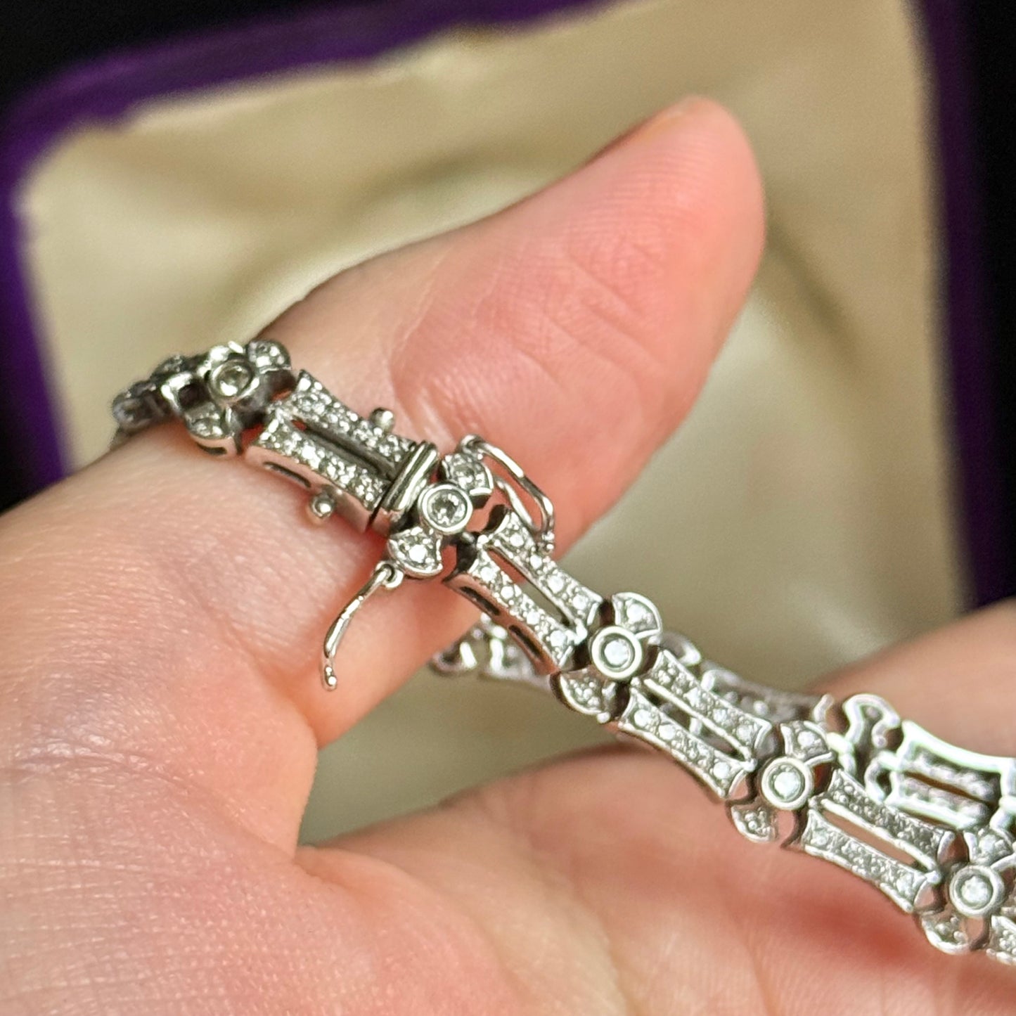 Vintage Diamond Antique Style Bracelet in 14 Carat Gold