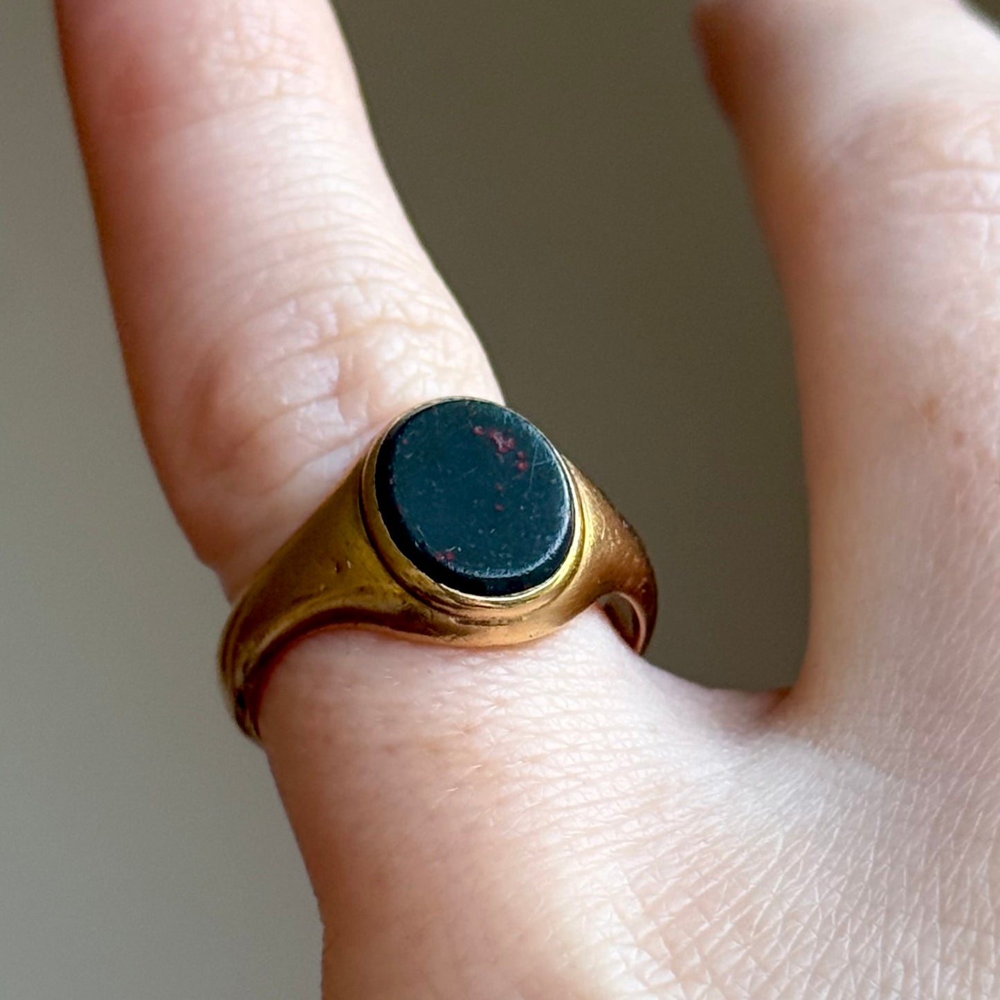 Antique Bloodstone Signet Ring in 9 Carat Gold