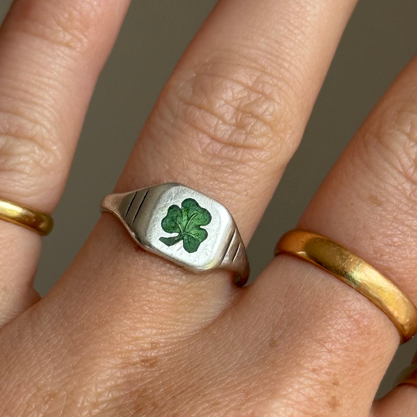 Vintage Enamel Shamrock Ring in Sterling Silver