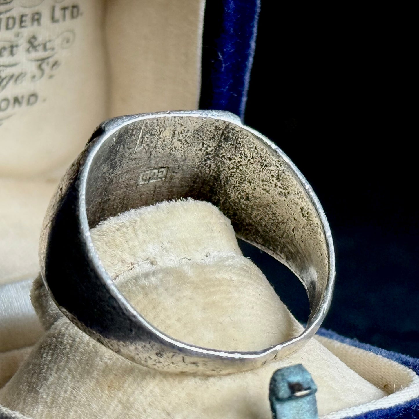 Antique Silver 'Amitie' European Friendship Ring