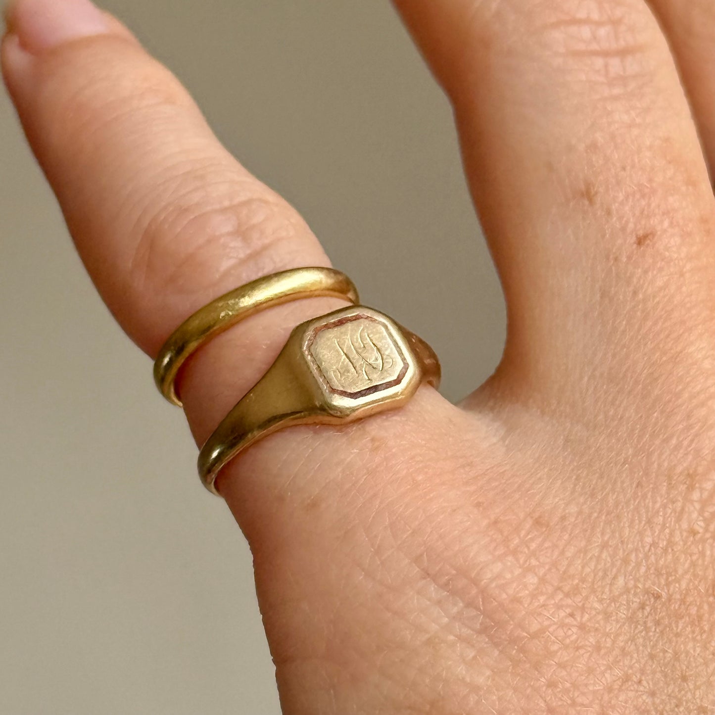 Unusual Enamel Signet Ring in 9 Carat Gold; Circa 1927