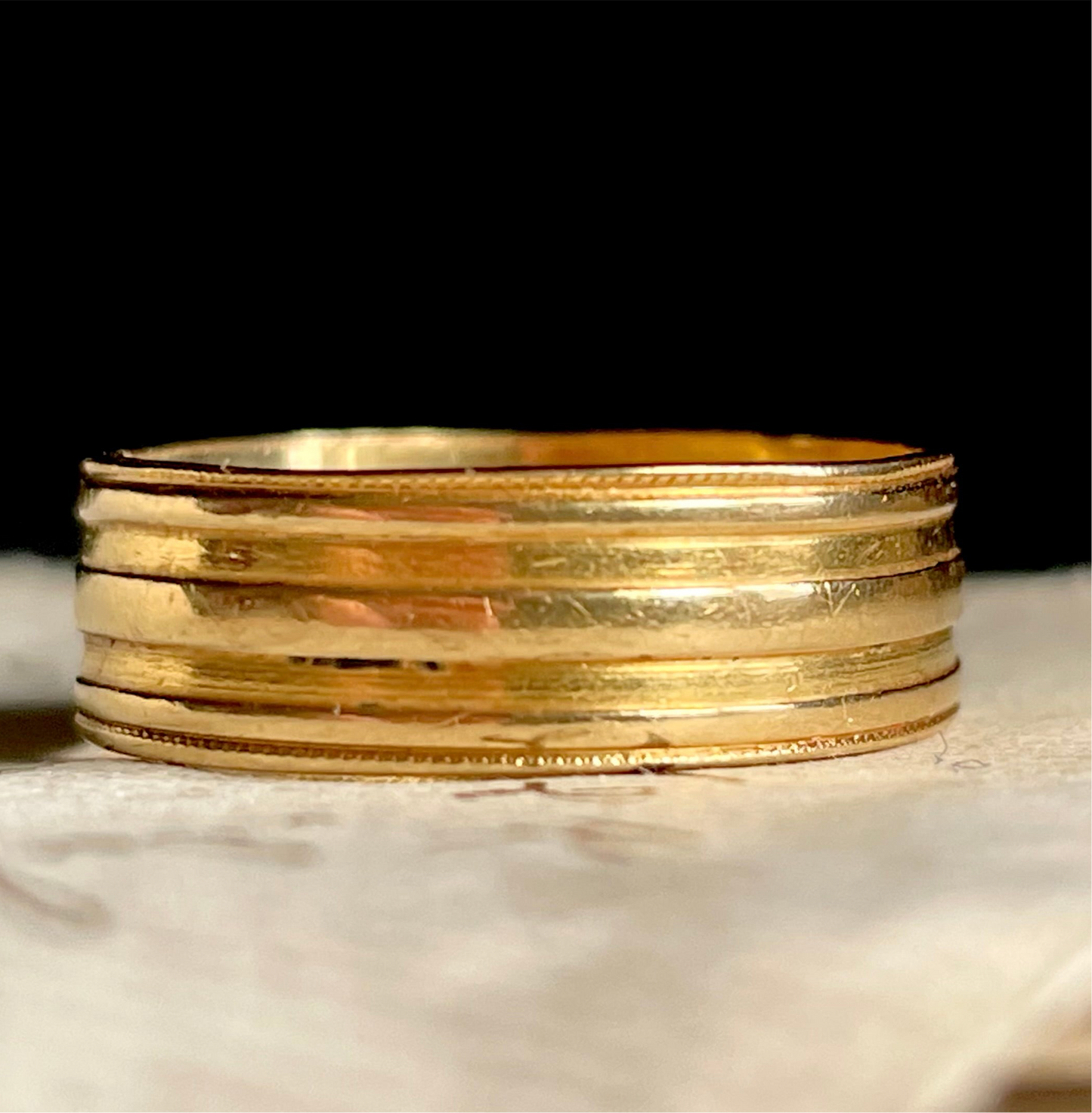 Rare York Assay Antique Georgian Mourning Ring in 18 Carat Gold; Circa 1835