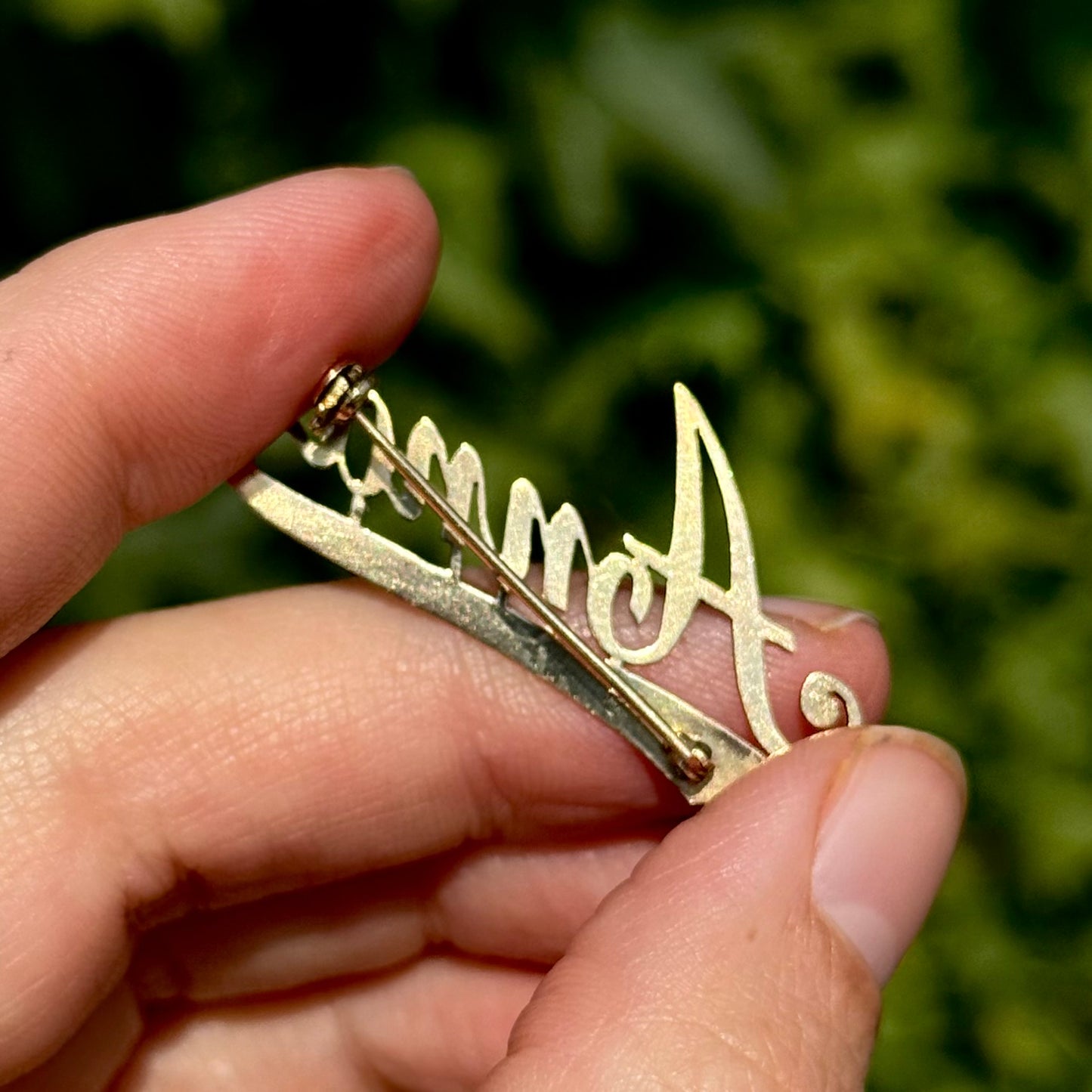 Antique 'Anna' 18 Carat Gold Brooch