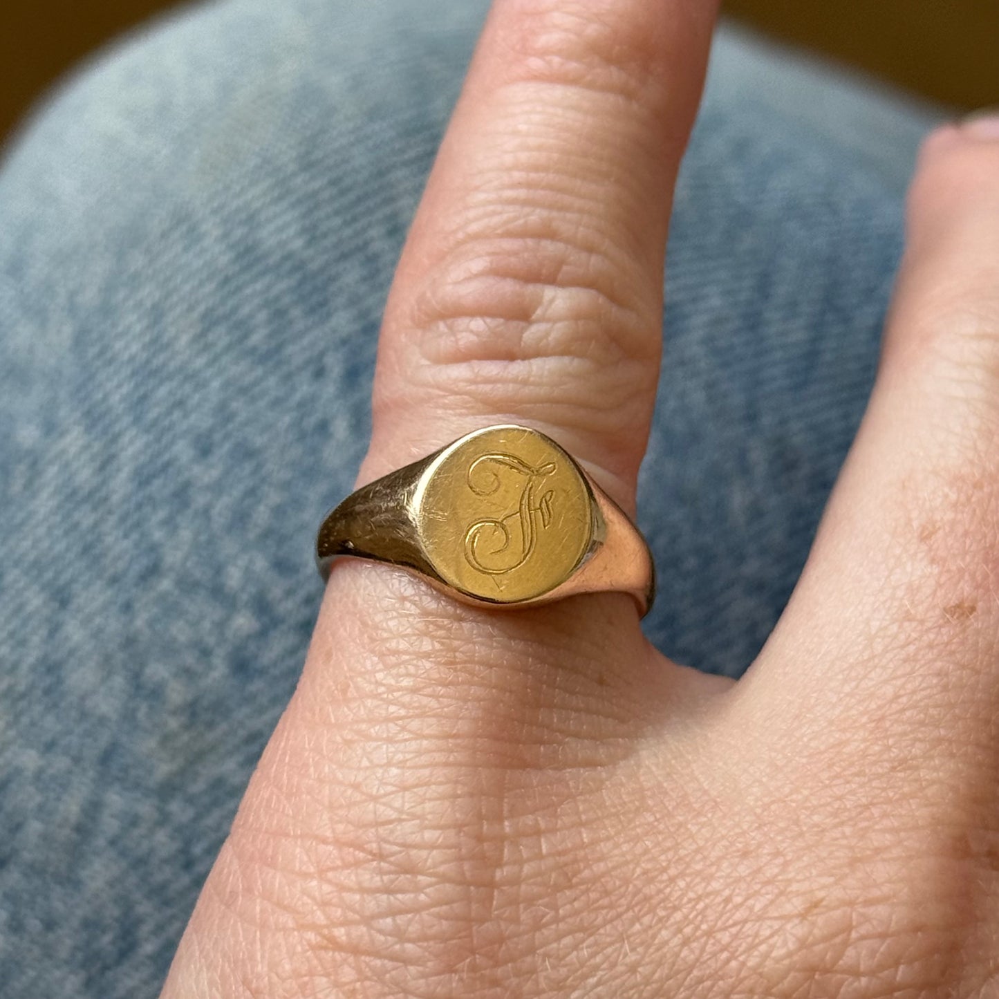 Vintage 'F' Signet Ring in 9 Carat Gold; Circa 1992