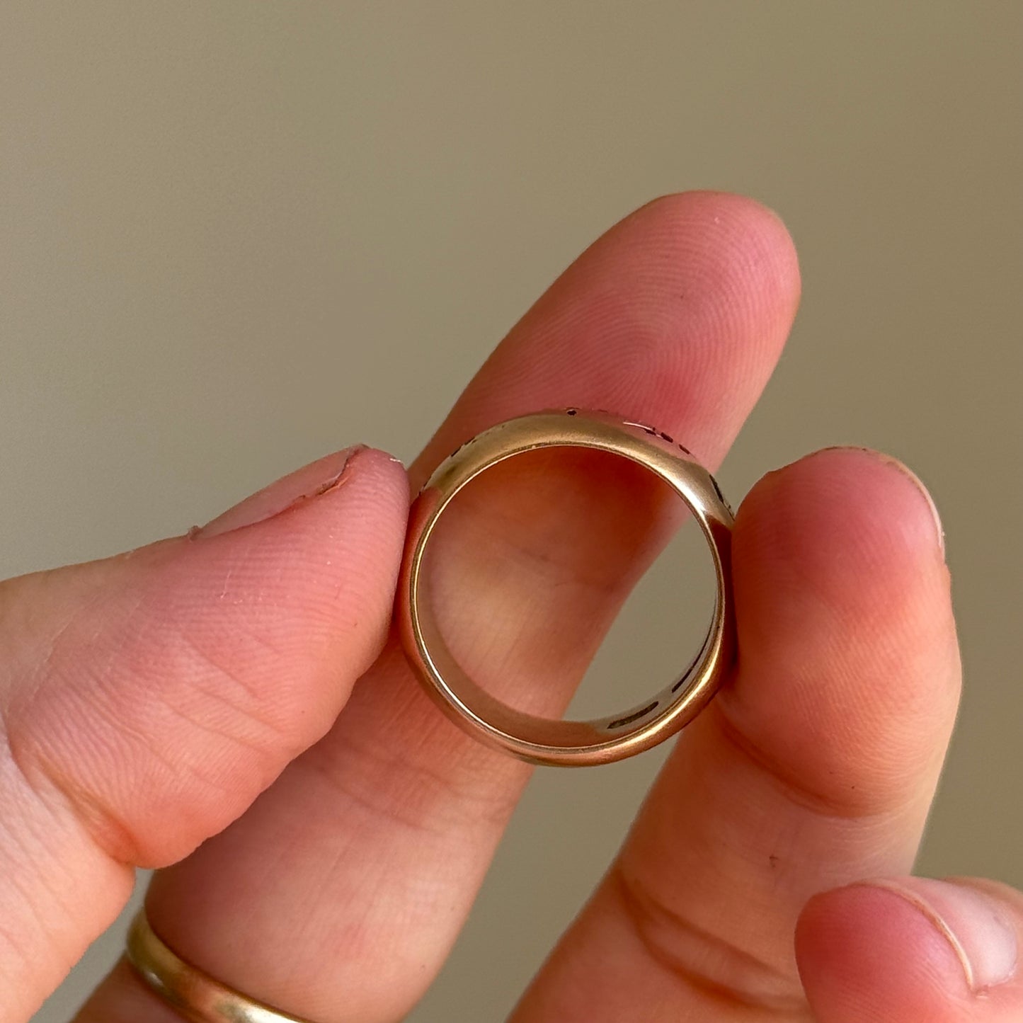 Antique Enamel Mourning Ring in 9 Carat Rose Gold; Circa 1902