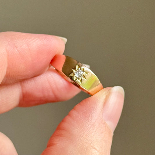 Antique Victorian Diamond Starburst Ring in 9 Carat Gold; Circa 1895