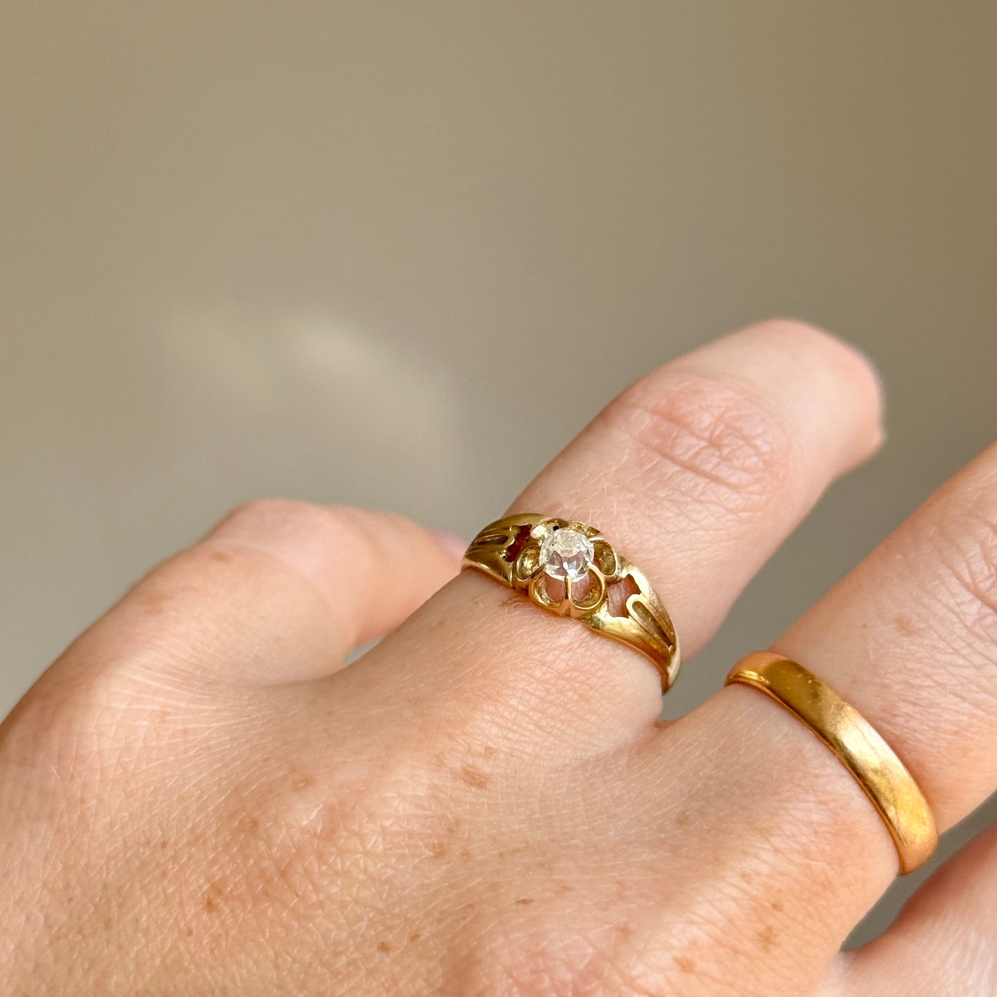 Victorian Diamond Ring in 18 Carat Gold; Circa 1890