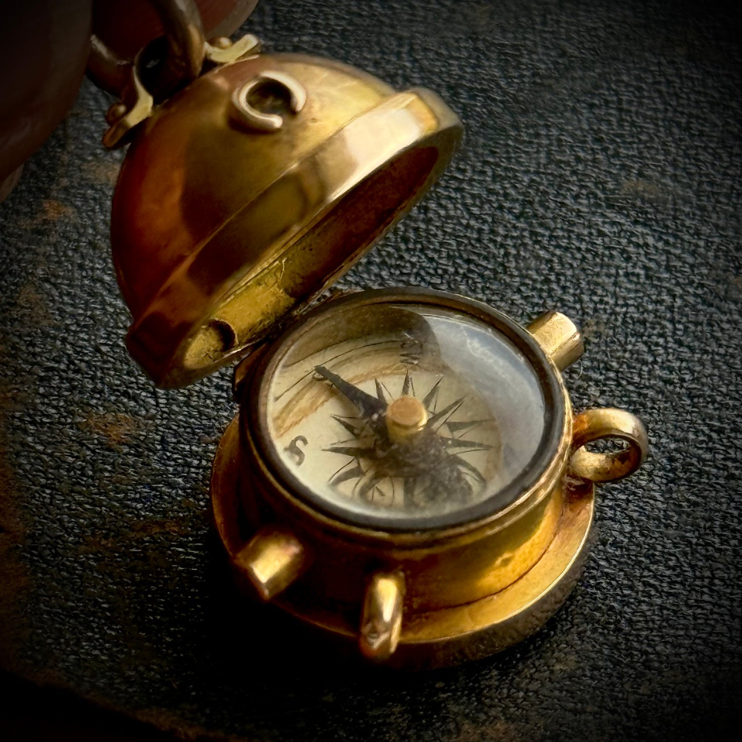 Antique Victorian Ships Capstan Compass Fob