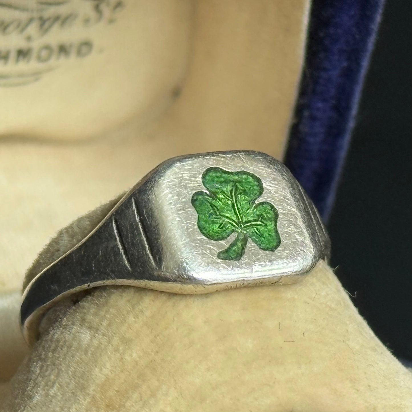 Vintage Enamel Shamrock Ring in Sterling Silver
