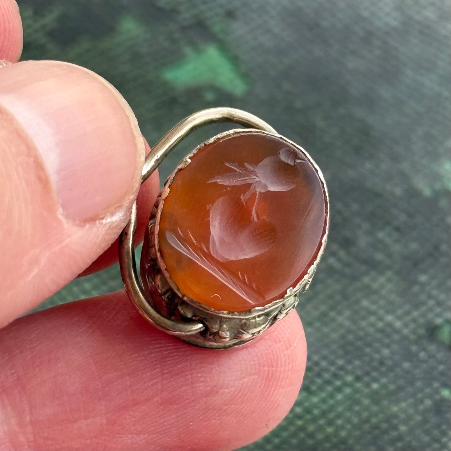 Georgian Heart & Dove Intaglio Pendant in 9 Carat Gold