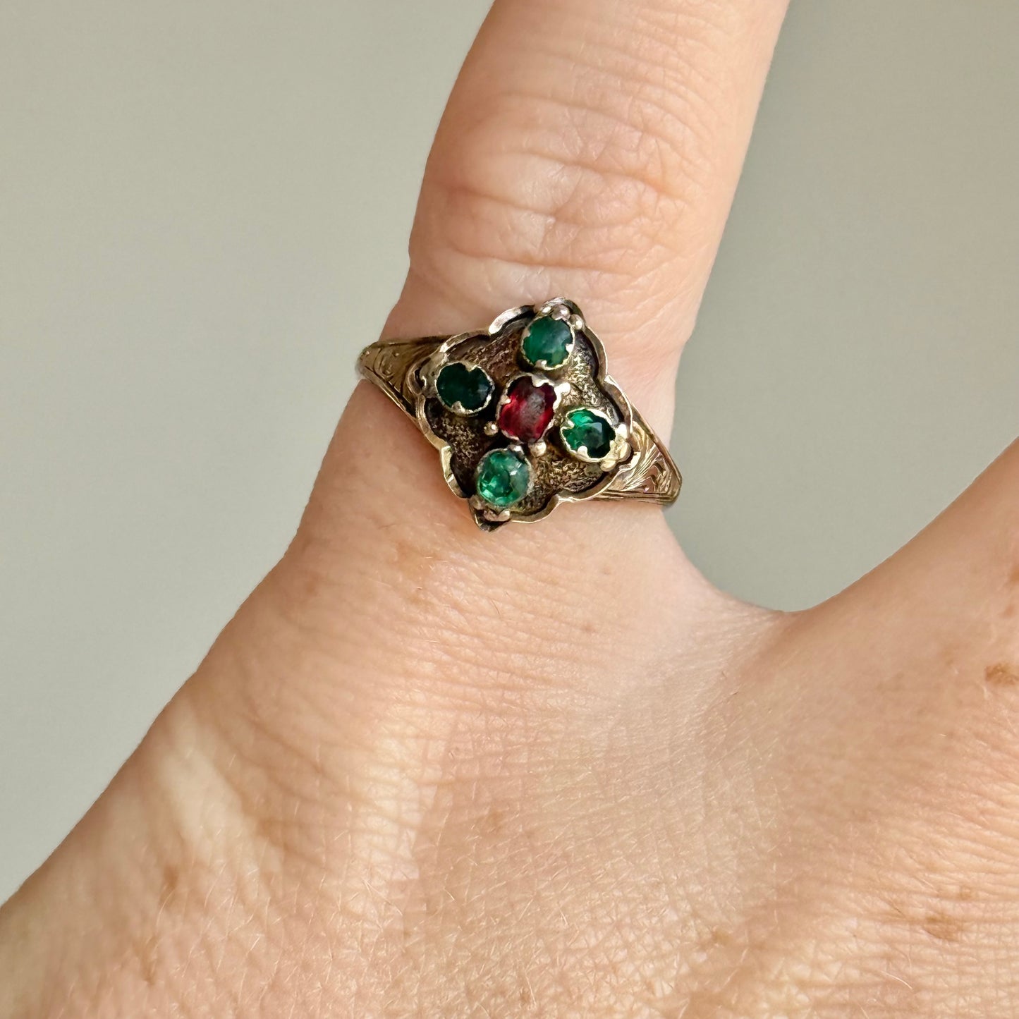 Early Victorian Paste Cluster in 9 Carat Rose Gold; Circa 1850