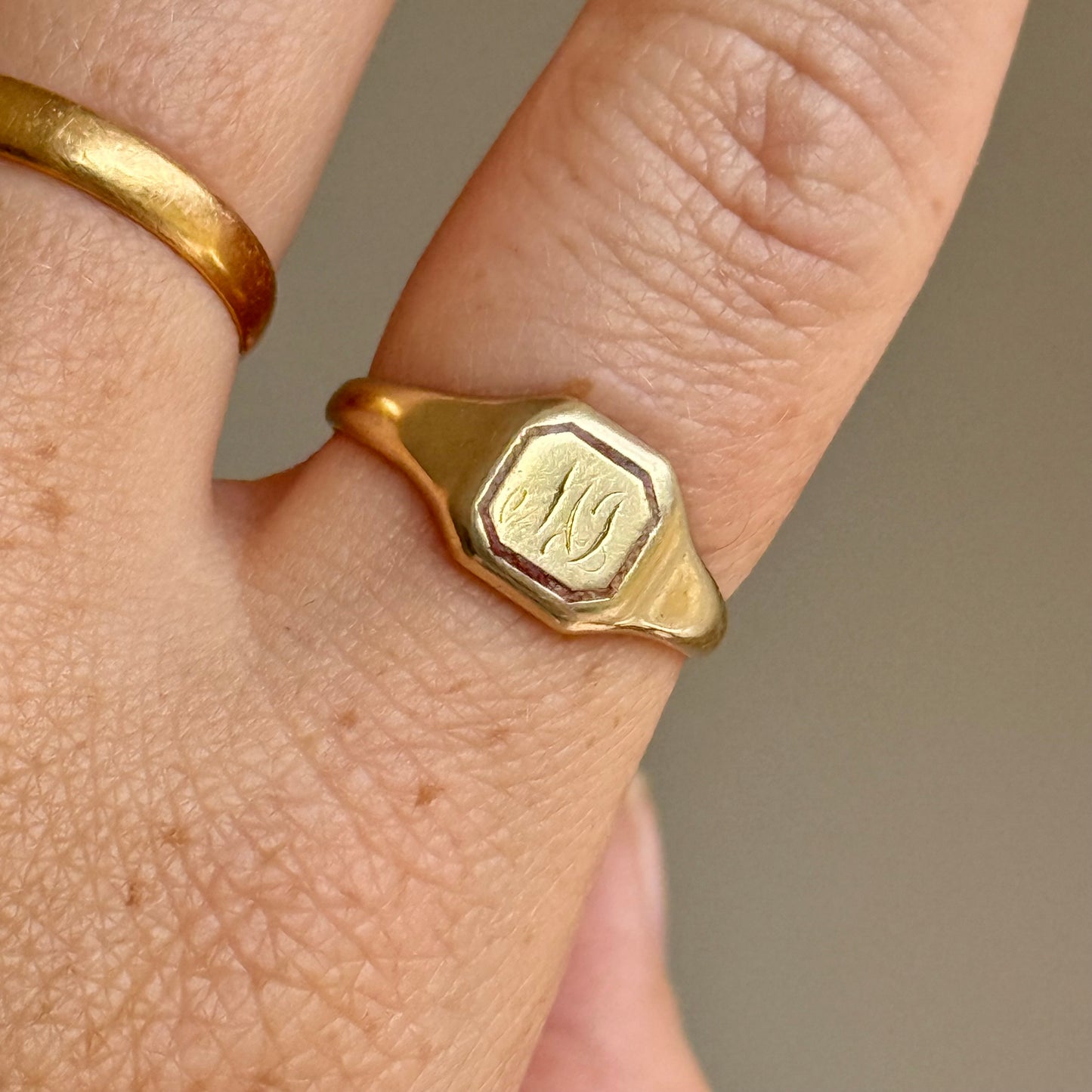 Unusual Enamel Signet Ring in 9 Carat Gold; Circa 1927