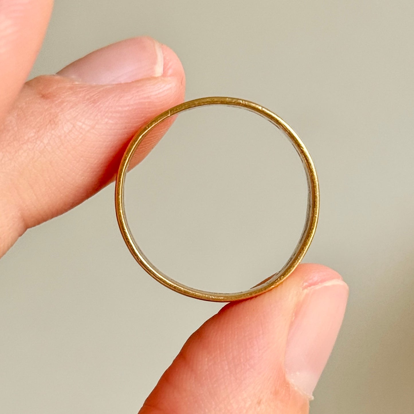 Georgian Mourning Ring in 22 Carat Gold; Circa 1791