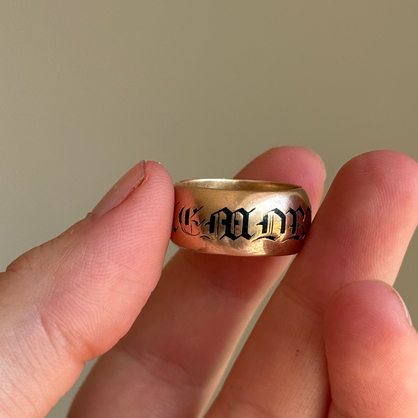 Antique Enamel Mourning Ring in 9 Carat Rose Gold; Circa 1902