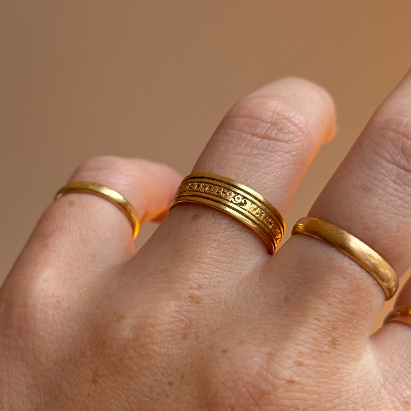 Georgian Mourning Ring in 22 Carat Gold; Circa 1791