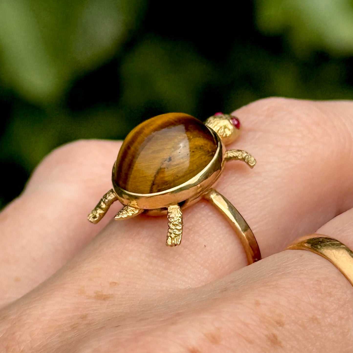 Vintage Tiger's Eye & Ruby Turtle Ring in 9 Carat Gold