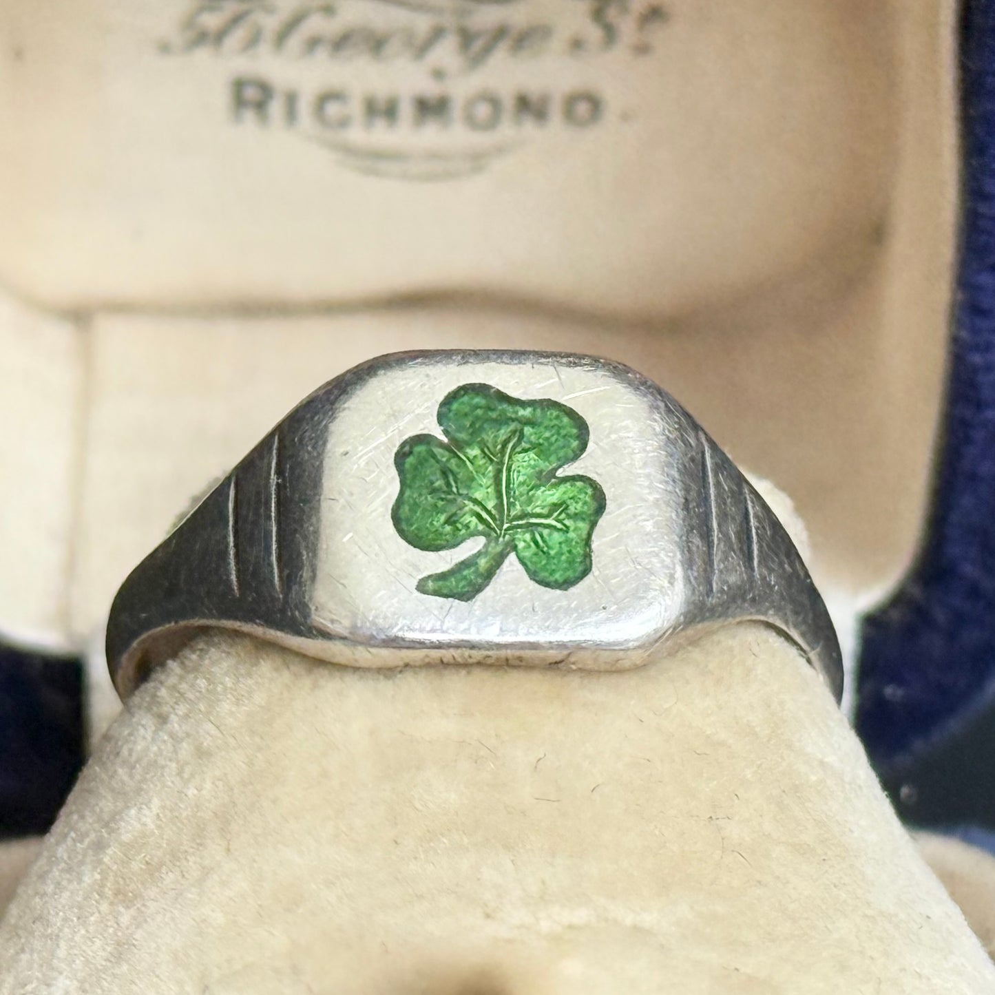 Vintage Enamel Shamrock Ring in Sterling Silver