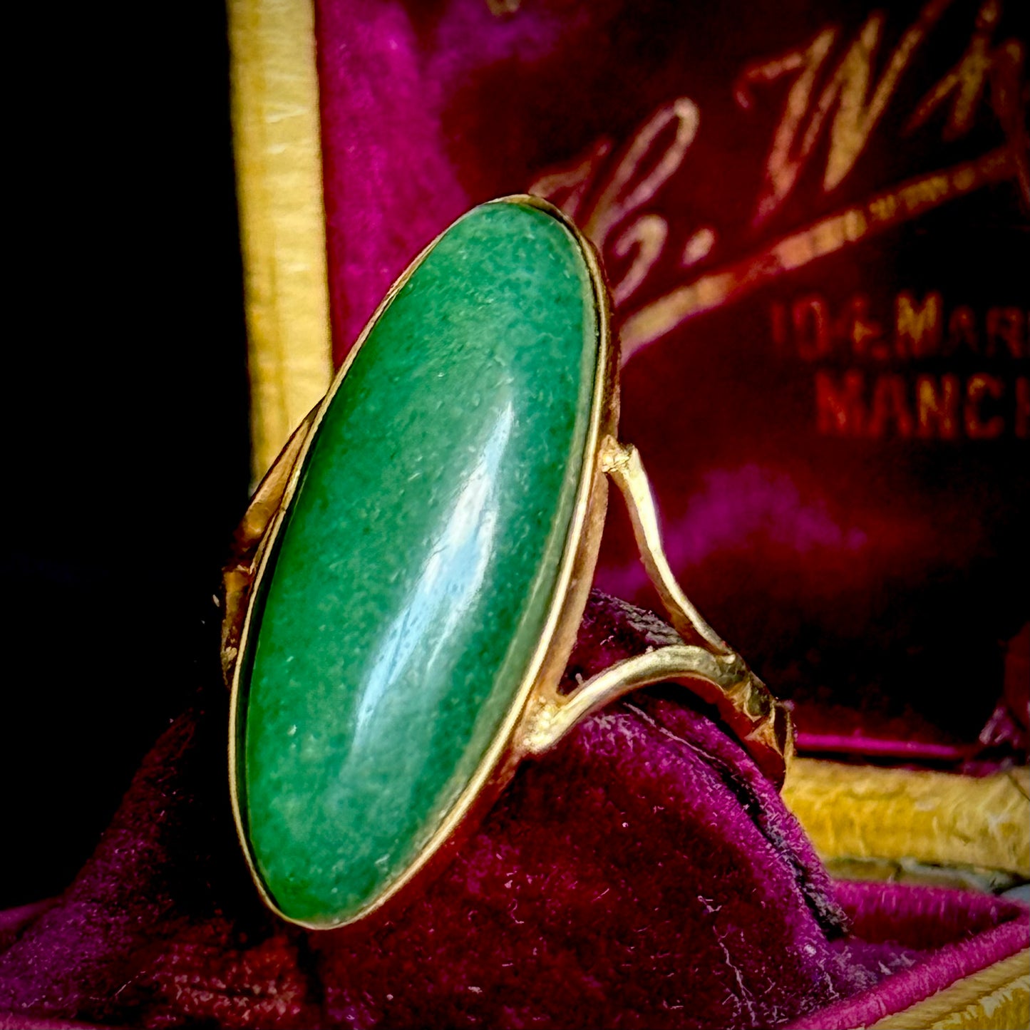 Antique Aventurine Ring in 9 Carat Gold; Circa 1910