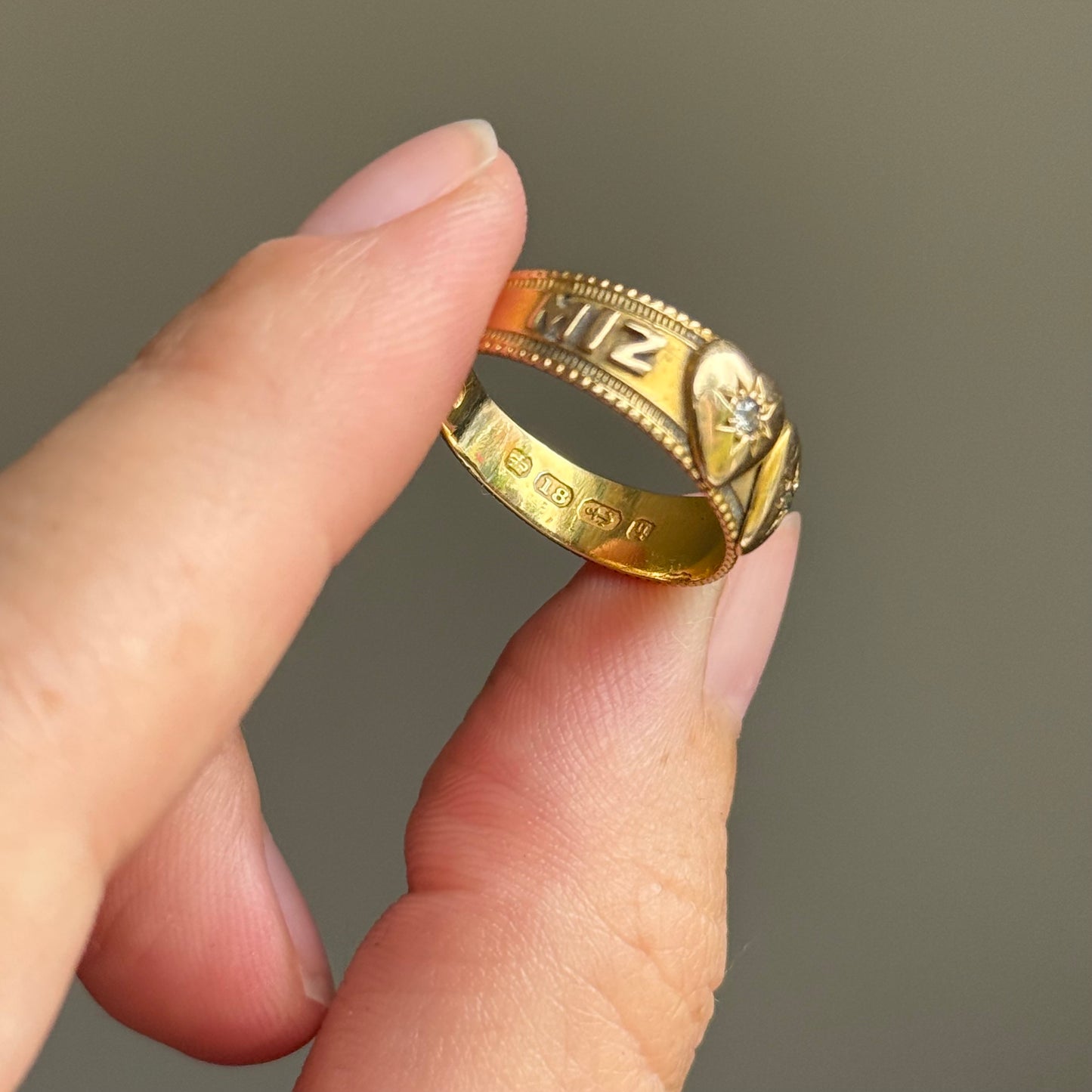 Victorian Double Heart Diamond Mizpah Ring in 18 Carat gold; Circa 1890