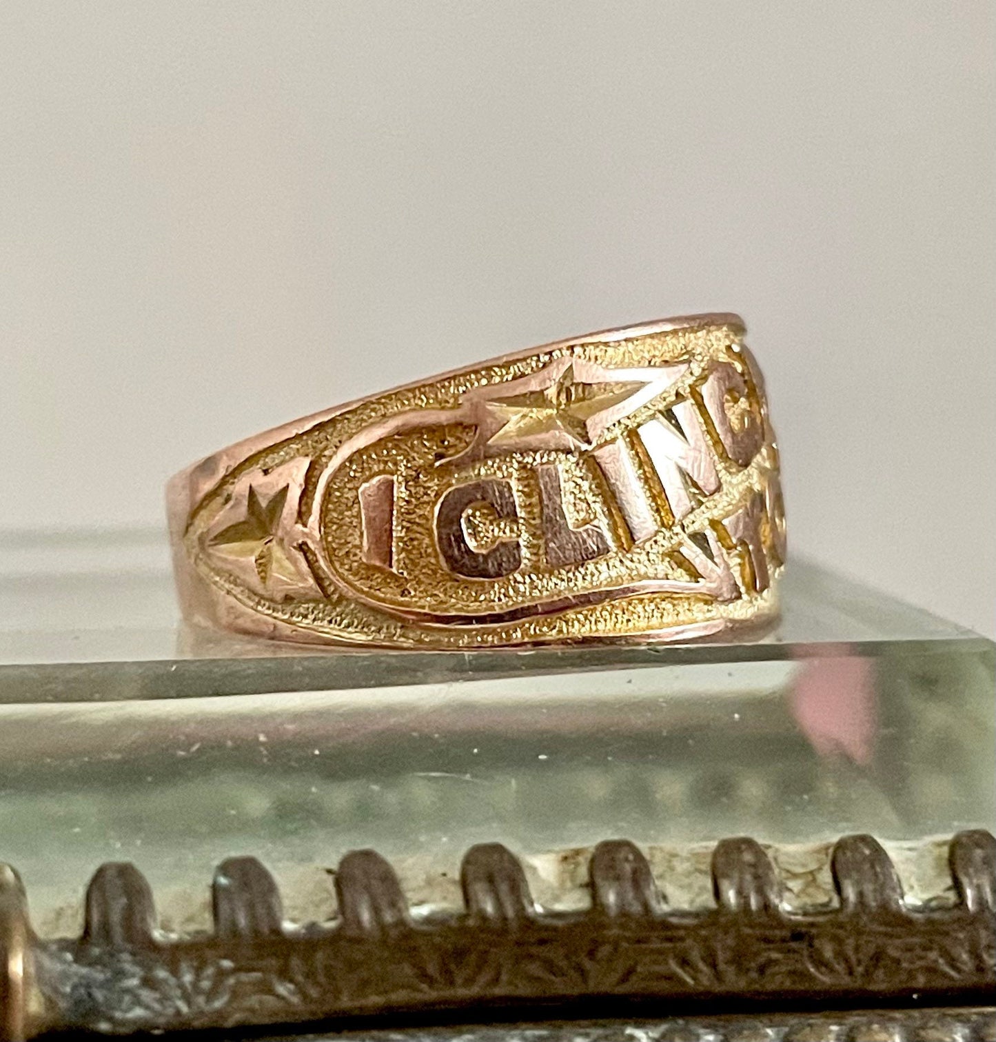 Rare Antique ‘I cling to thee Ring in 9 Carat Gold; Circa 1914