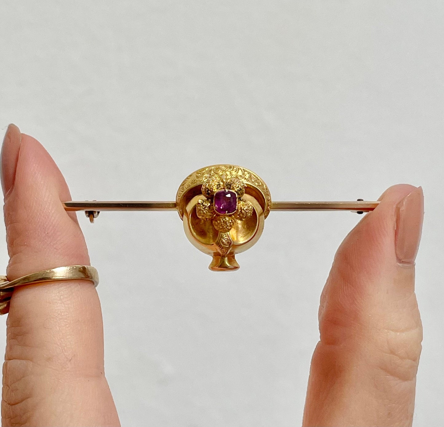 Victorian Heavy Almandine Garnet 9 Carat Gold Brooch; Circa 1880s