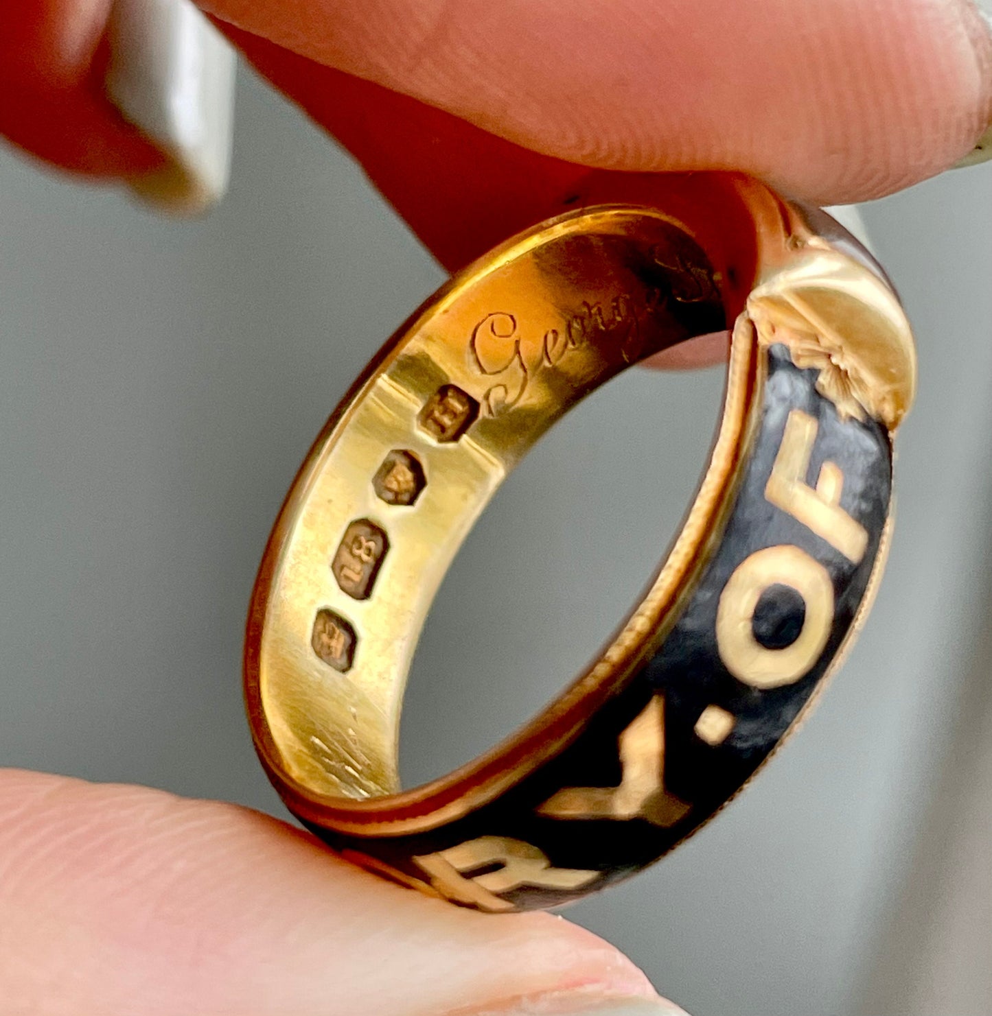 Antique Enamel Mourning Ring with Engraving in 18 Carat Gold; Circa 1884