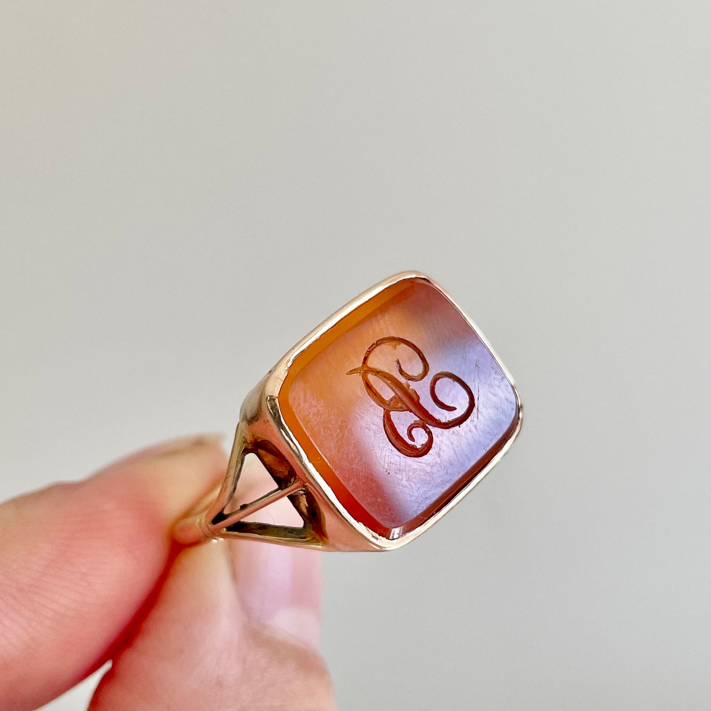 Antique Carnelian 'B' Intaglio Signet Ring in 9 Carat Gold, Circa 1880s