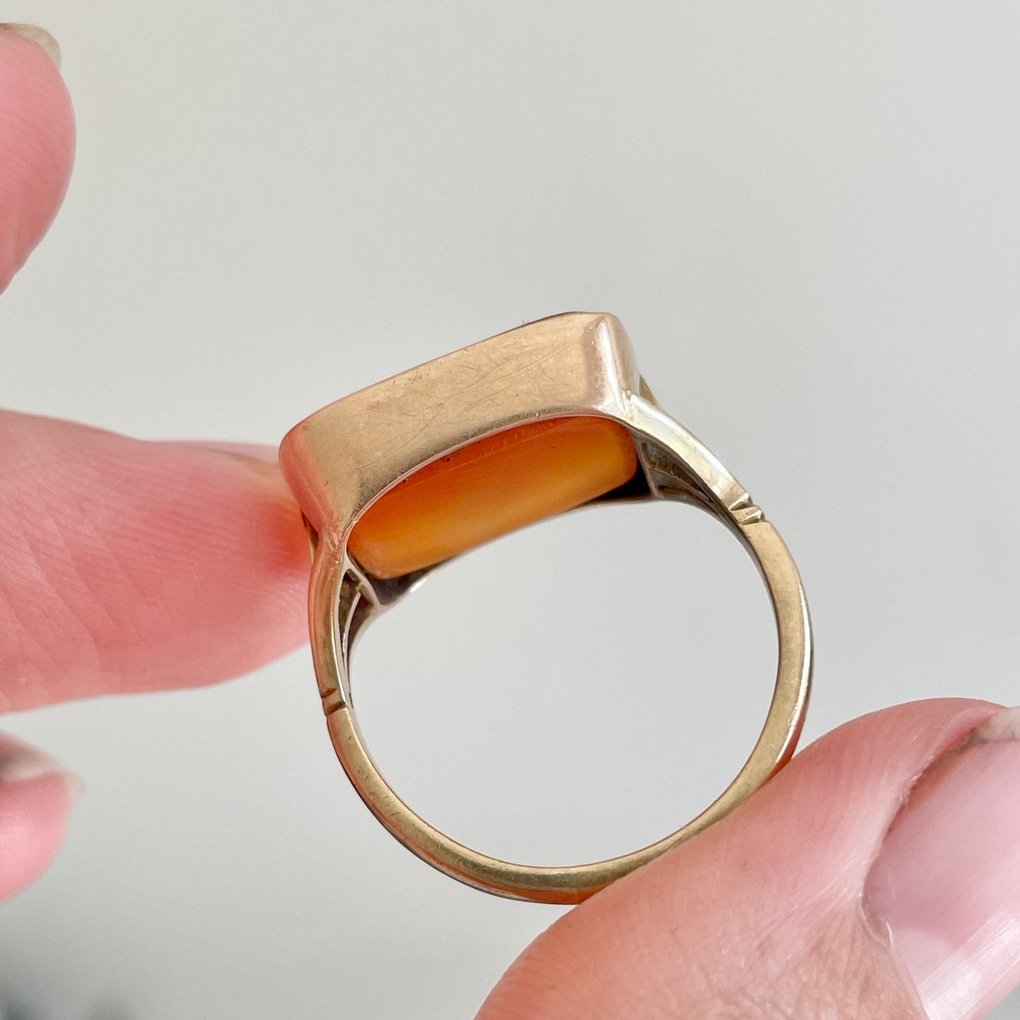 Antique Carnelian 'B' Intaglio Signet Ring in 9 Carat Gold, Circa 1880s