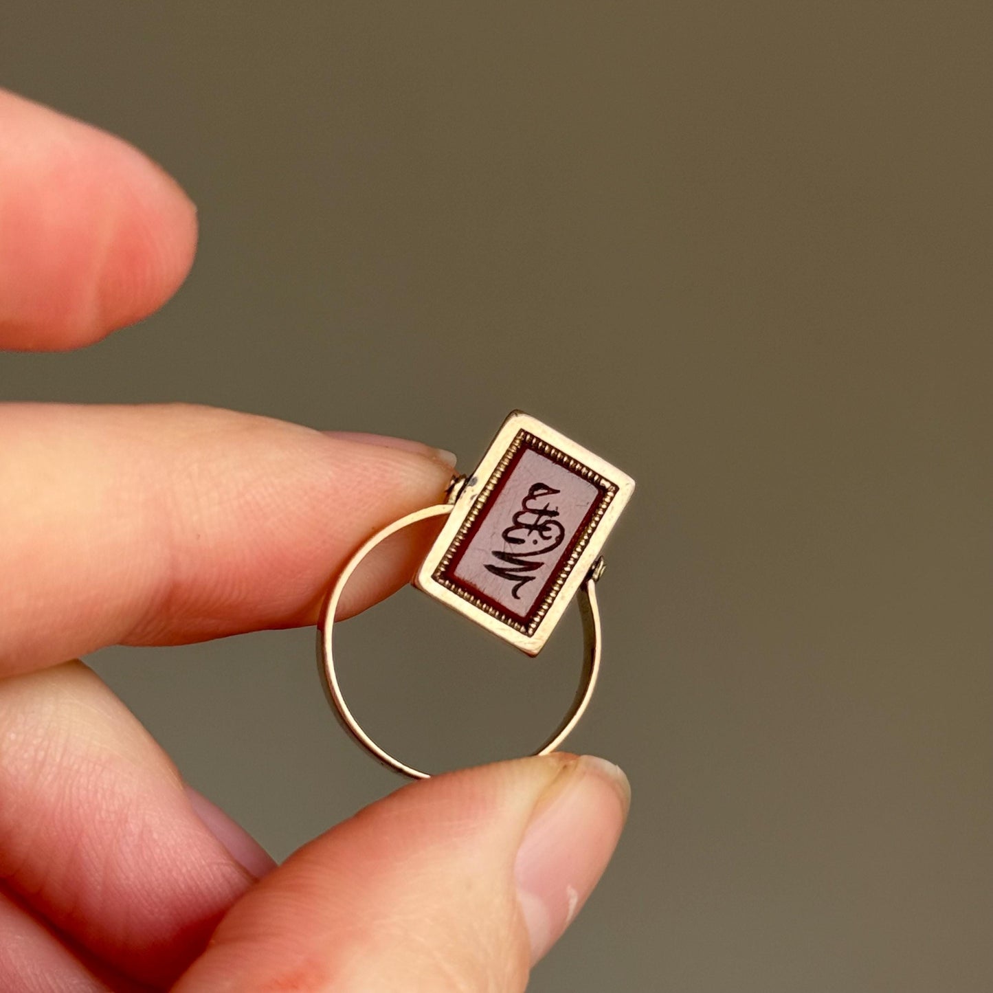 Georgian 'Agnes Witts' Spinning Intaglio Ring in 9 Carat Gold; Circa 1830