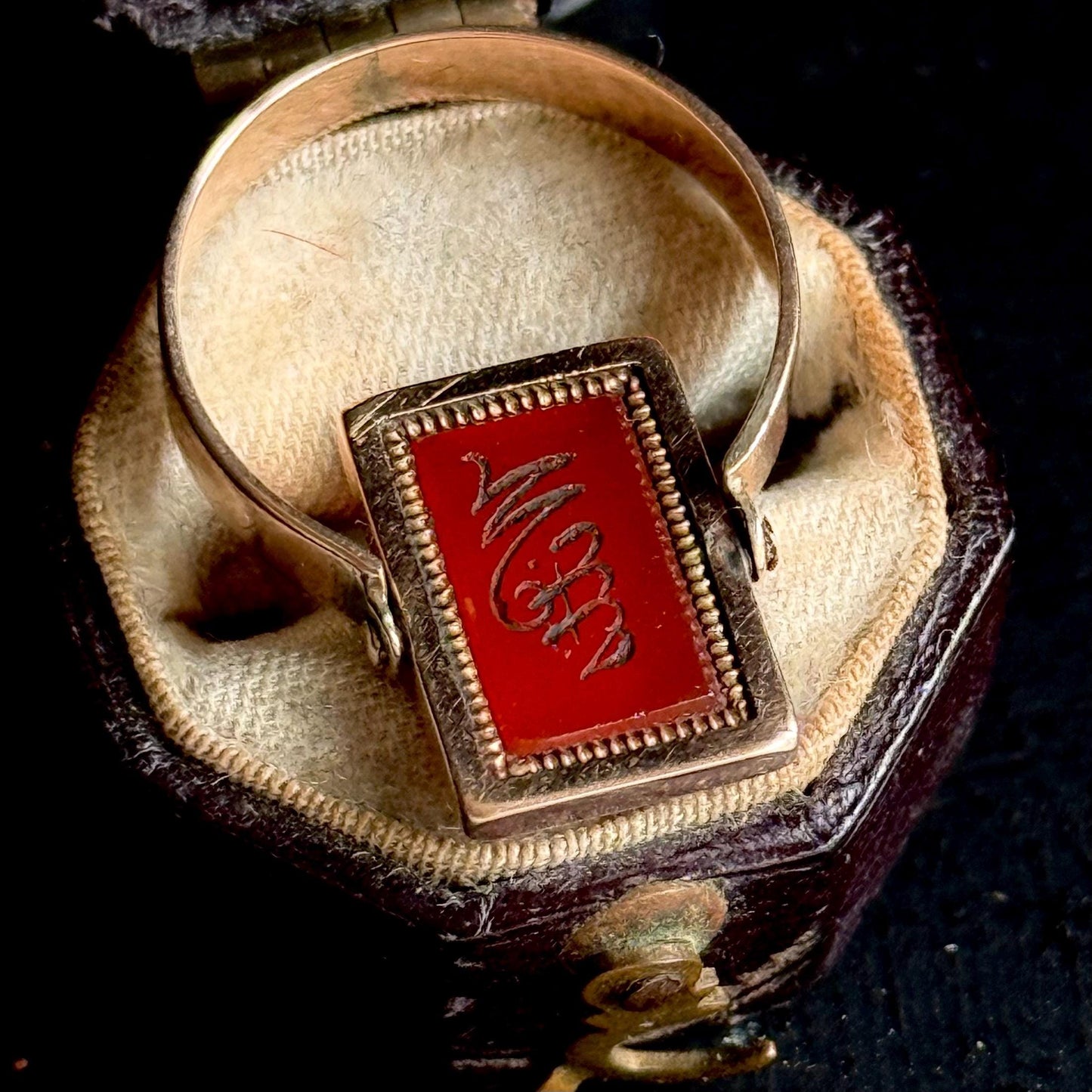 Georgian 'Agnes Witts' Spinning Intaglio Ring in 9 Carat Gold; Circa 1830