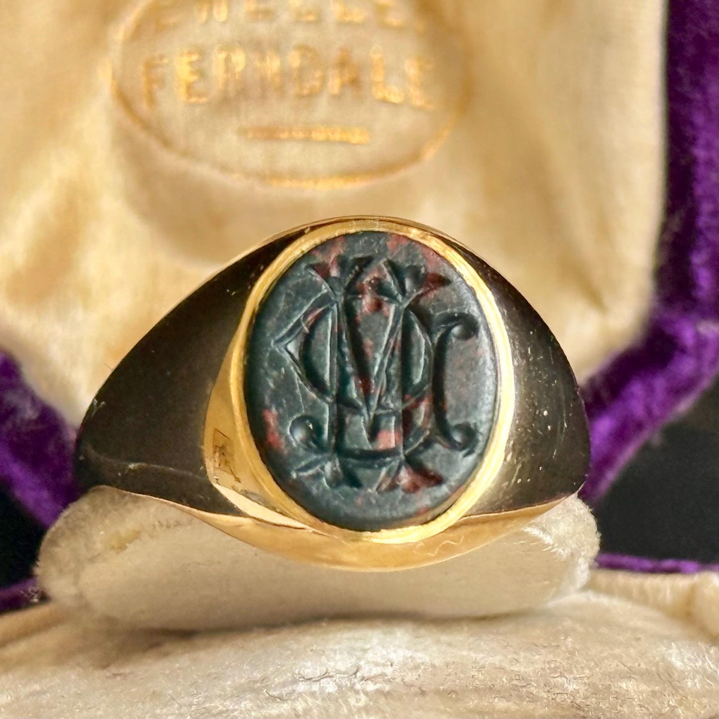 Bloodstone Monogram 'G M' Intaglio Signet Ring in 18 Carat Gold; Circa 1982
