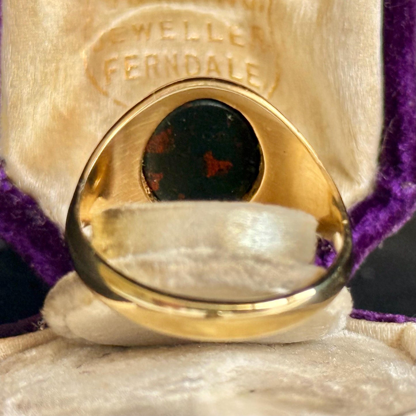 Bloodstone Monogram 'G M' Intaglio Signet Ring in 18 Carat Gold; Circa 1982
