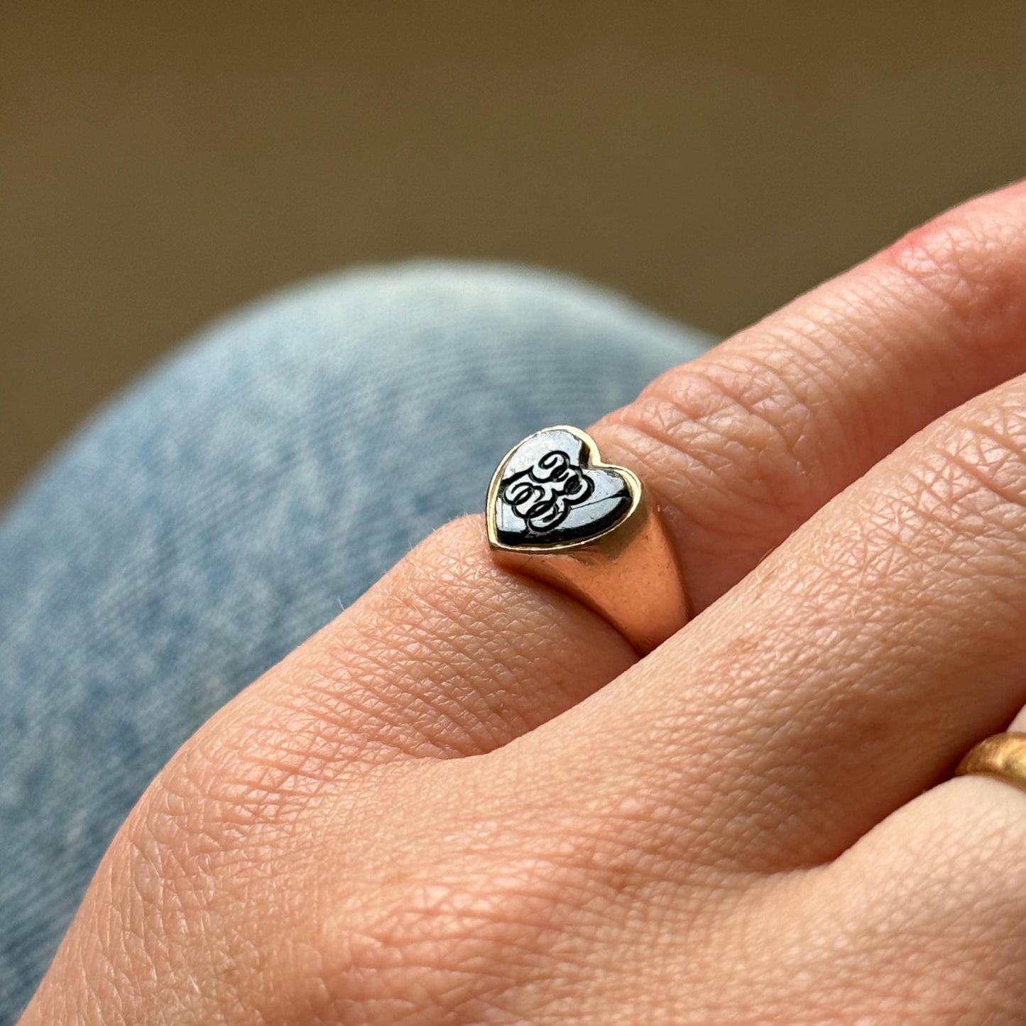 Antique Heart Bloodstone Signet Ring in 9 Carat Gold; Circa 1907