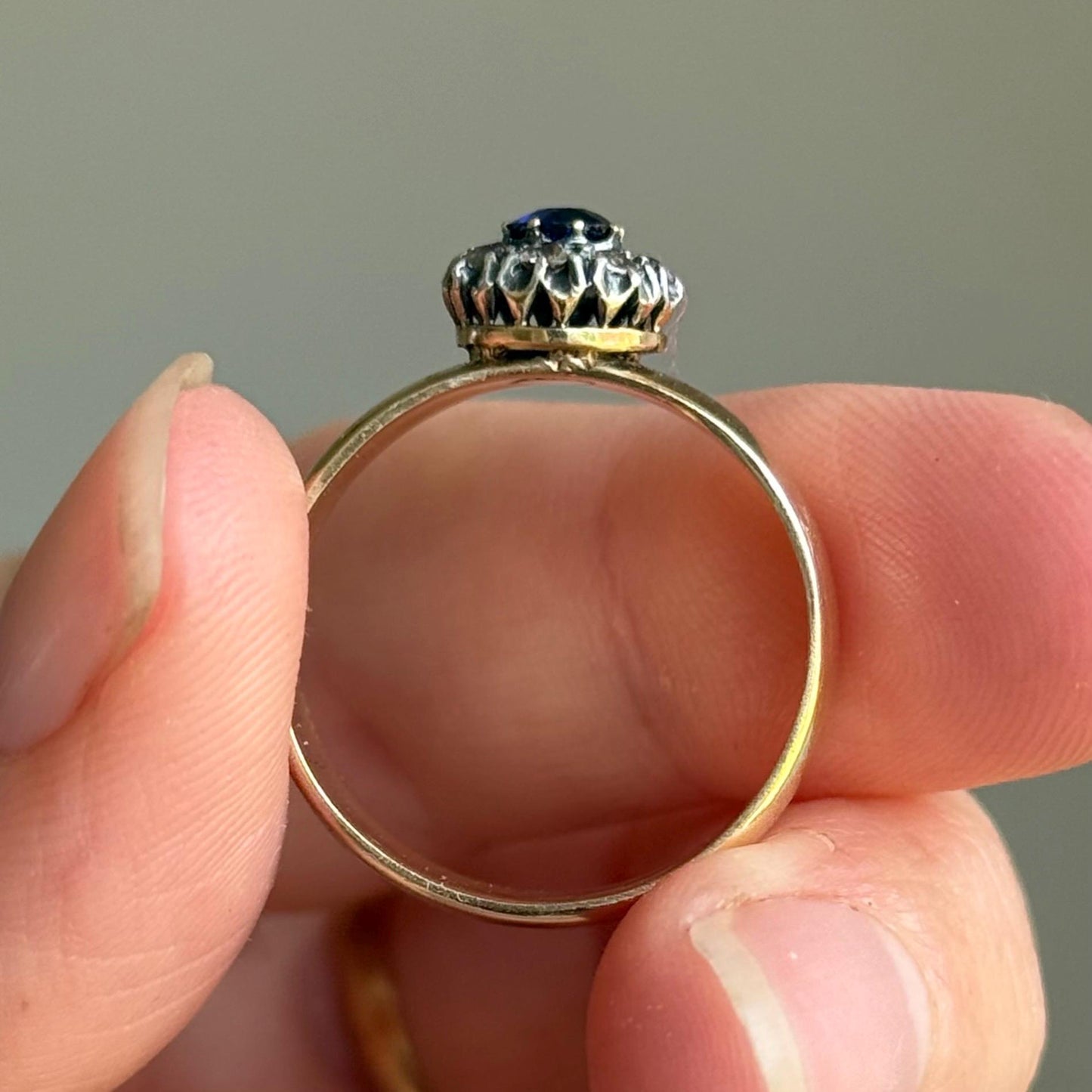Antique Sapphire & Diamond Cluster Ring in 9 Carat Gold