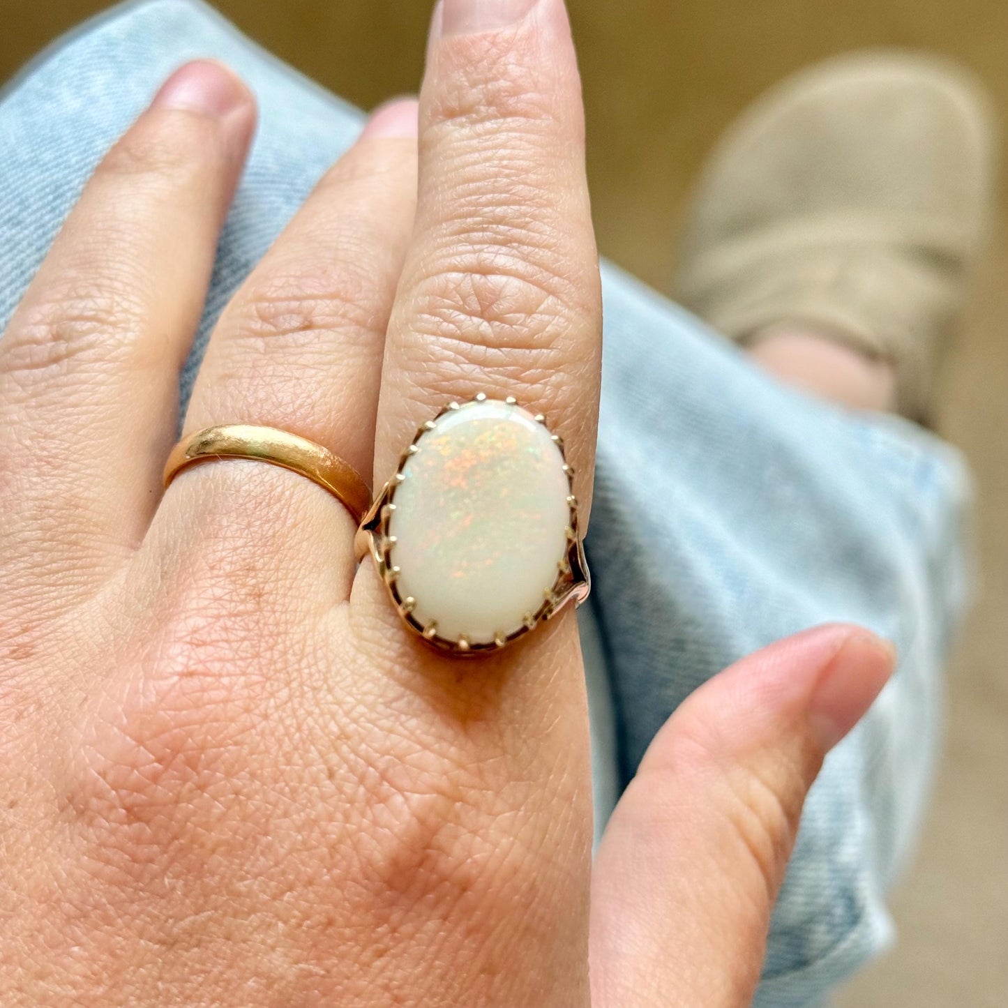 Antique Opal Ring in 9 Carat Gold; Circa 1910