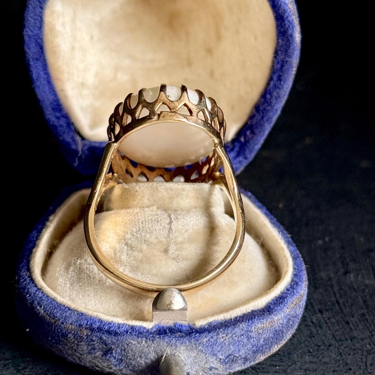 Antique Opal Ring in 9 Carat Gold; Circa 1910
