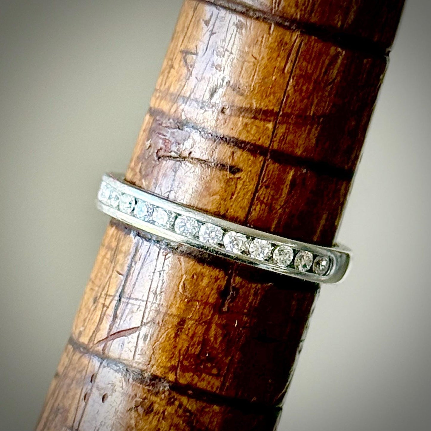 Preloved Diamond Ring in Platinum
