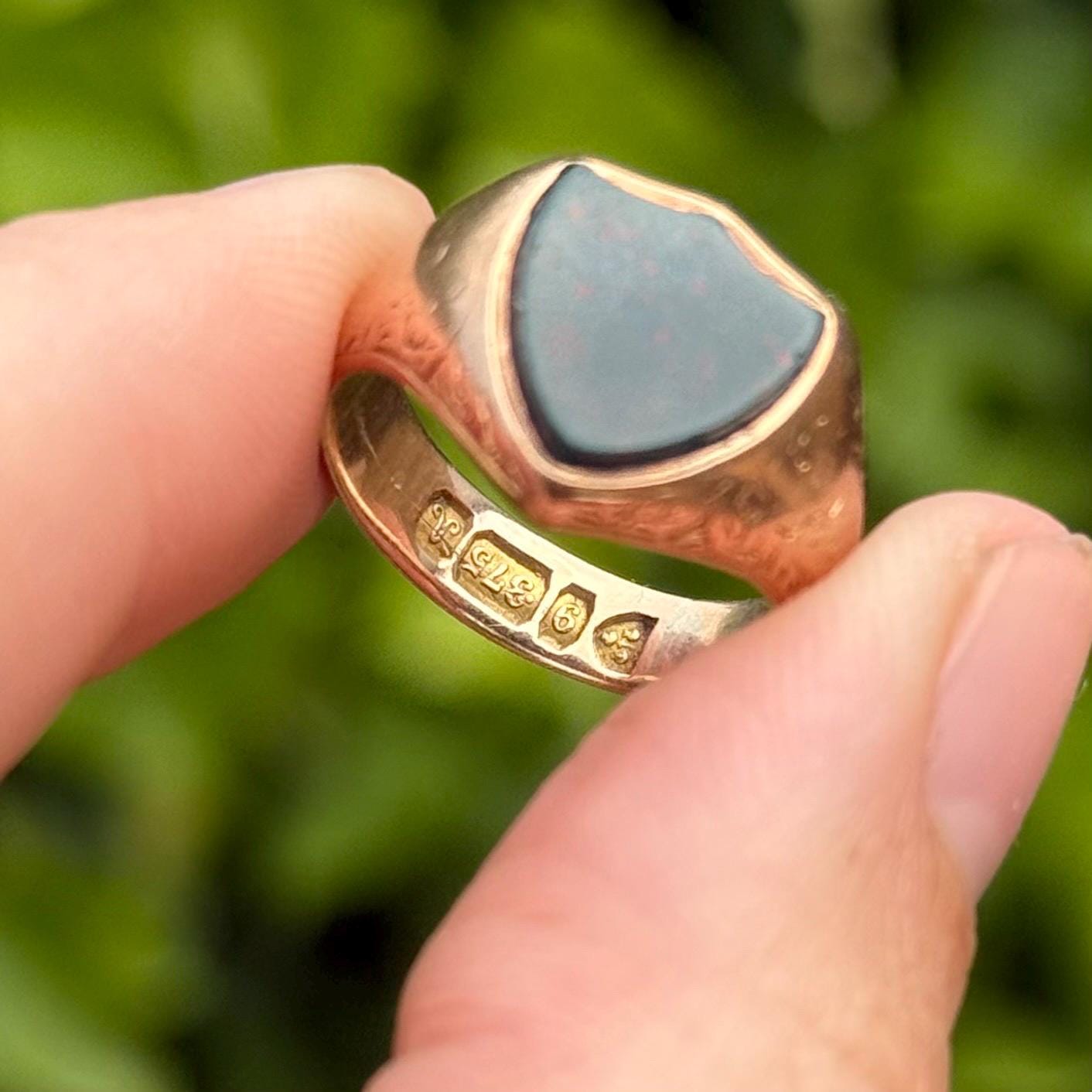 Antique Bloodstone Signet Ring in 9 Carat Rose Gold; Circa 1901