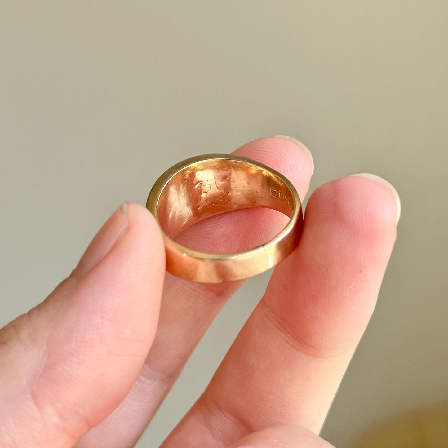 Antique Garnet Trilogy in 9 Carat Rose Gold Ring; Circa 1898