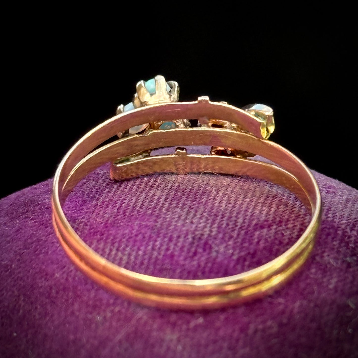 Antique Gemstone Clover Ring in 14 Carat Gold; Circa 1900